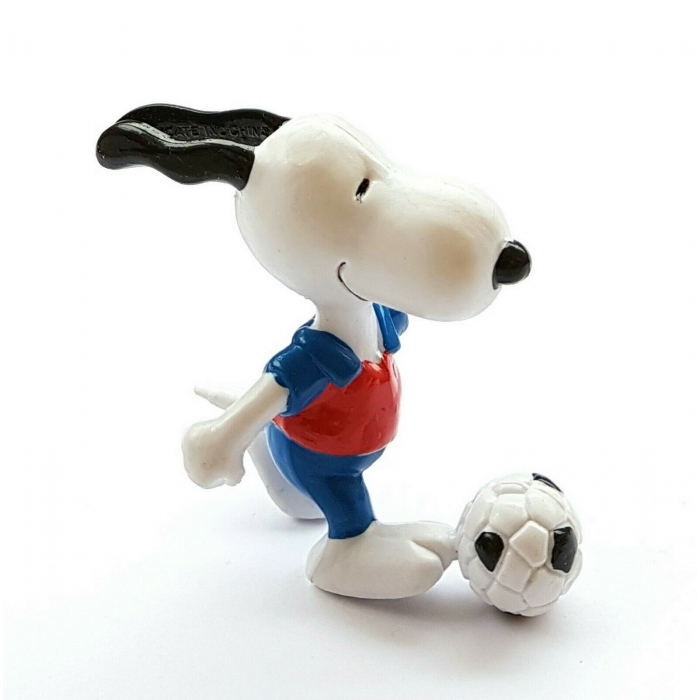 schleich snoopy figures